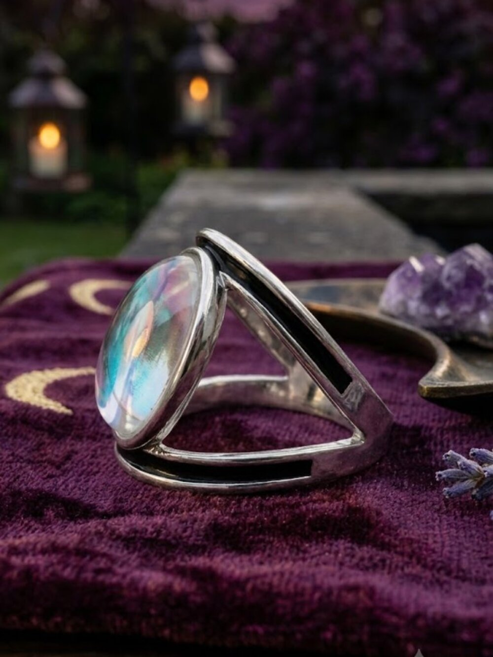 Aurora Crystal Silver Split Shank Oval Statement Ring Whimsigoth Celestial Sz 8 - Picture 12 of 16